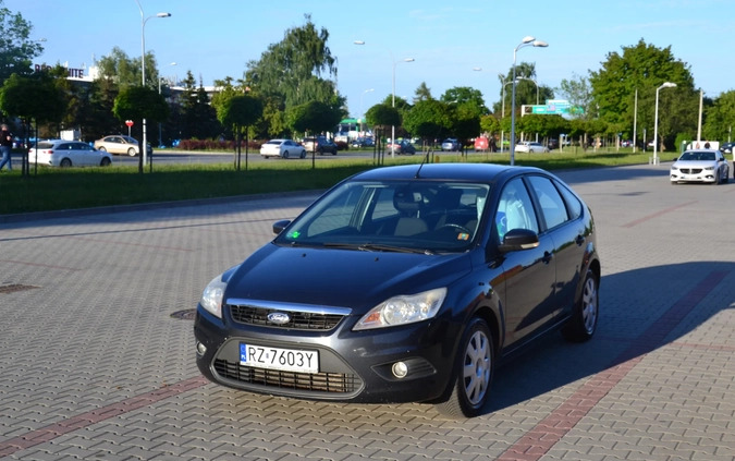 Ford Focus cena 11500 przebieg: 243539, rok produkcji 2008 z Rzeszów małe 92